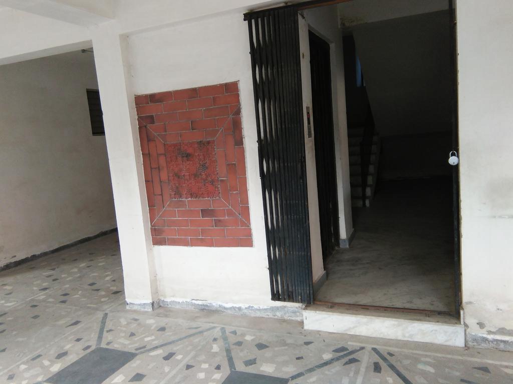 Ferienwohnung Nalanda Tulip Kalkutta Exterior foto